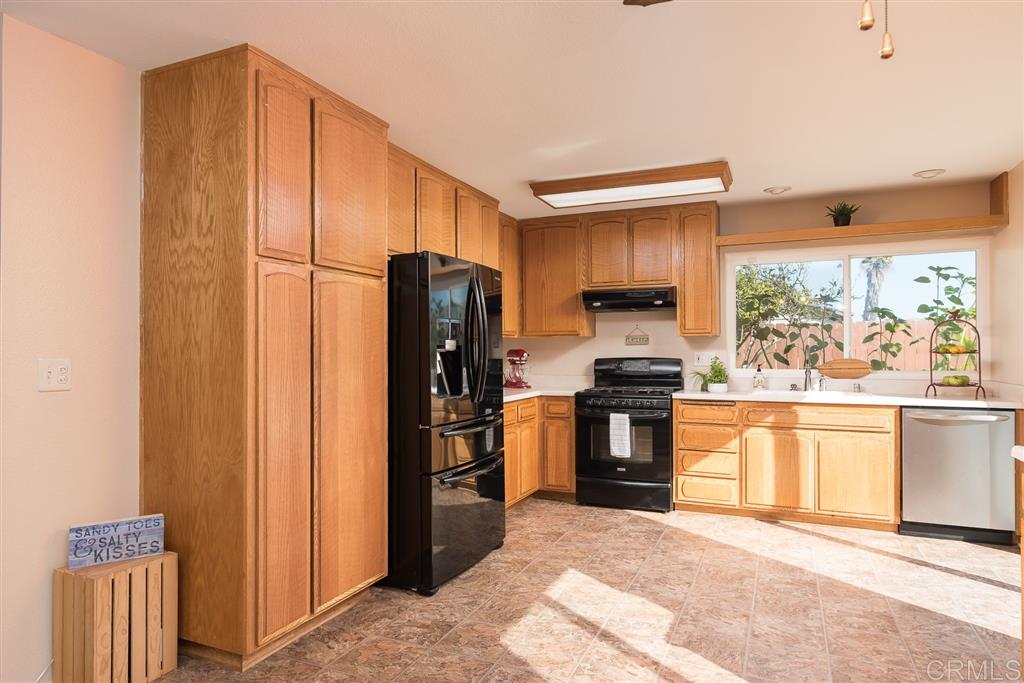 10311 Aquilla Drive Lakeside, CA 92040 - Photo 8 of 25