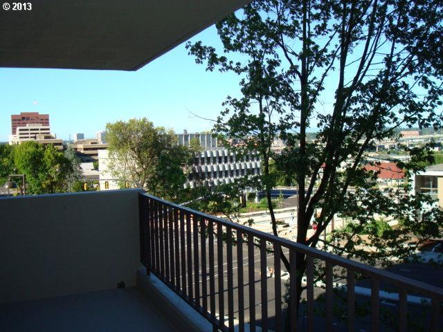 2211 Southwest 1st Avenue, Unit 303 Portland, OR 97201 - Photo 12 of 16