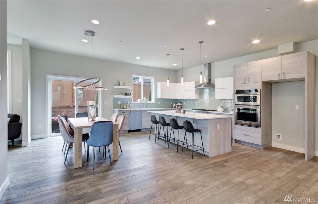 8314 Northeast 203rd Street Bothell, WA 98028 - Photo 8 of 22 Gallery Image 8