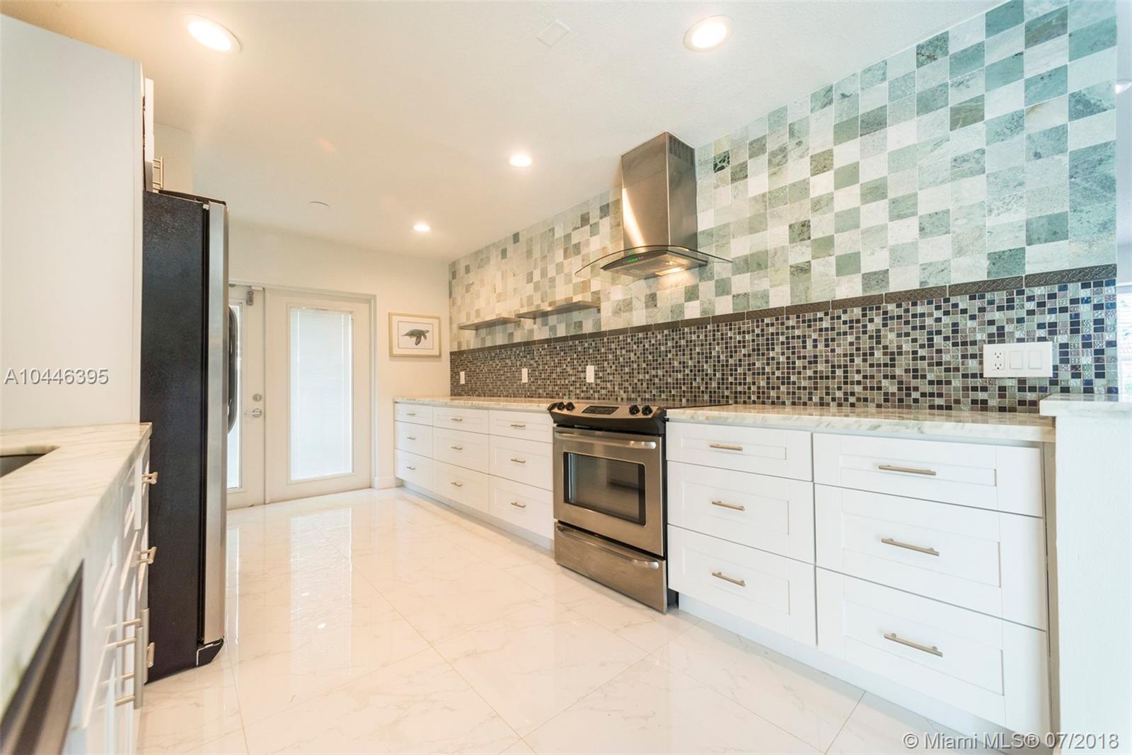 210 Southeast 4th Street Dania Beach, FL 33004 - Photo 13 of 41