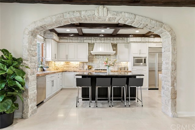 17 Ferrand Newport Coast, CA 92657 - Photo 5 of 29