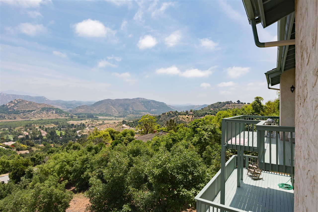 2575 Wilt Road Fallbrook, CA 92028 - Photo 14 of 25