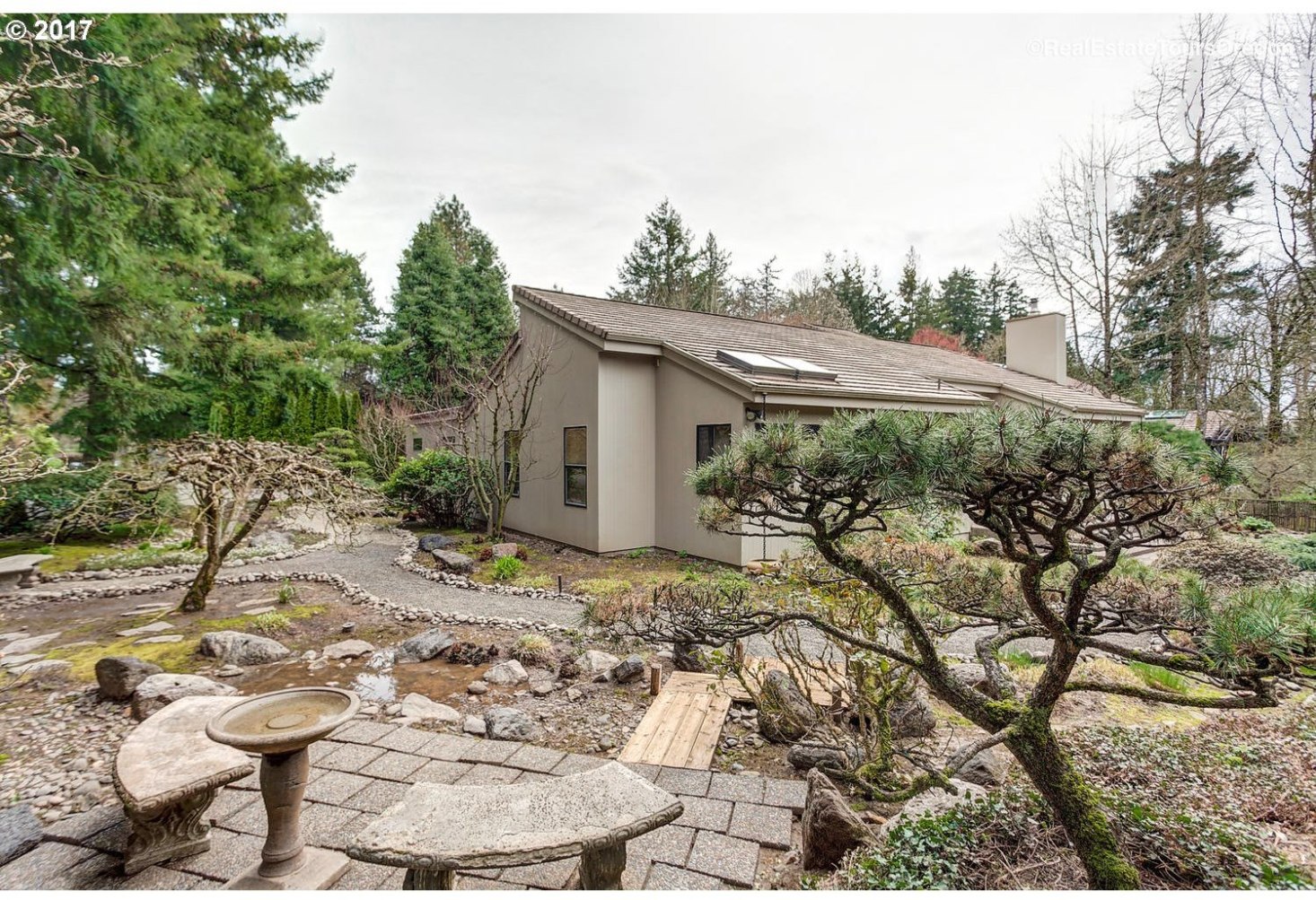 666 Southwest Palatine Hill Road, Unit A Portland, OR 97219 - Photo 26 of 32 Gallery Image 26