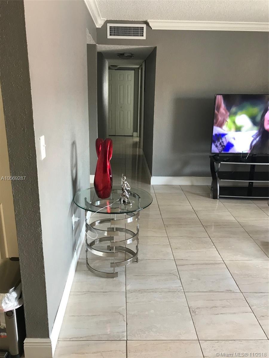 6950 West 6th Avenue, Unit 224 Hialeah, FL 33014 - Photo 2 of 13