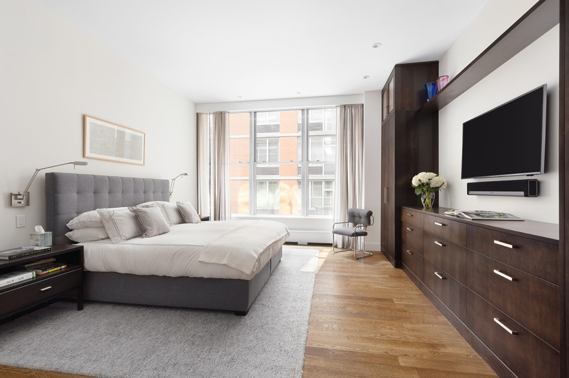 144 West 18th Street, Unit 2W Manhattan, NY 10011 - Photo 9 of 16