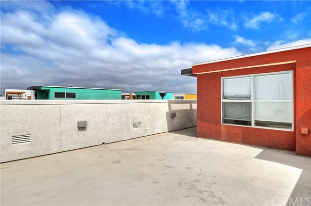 642 Channel Way Costa Mesa, CA 92627 - Photo 26 of 28