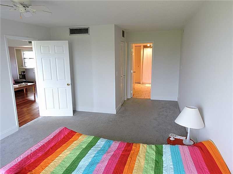 501 Southwest 11th Place, Unit 401A Boca Raton, FL 33432 - Photo 6 of 14