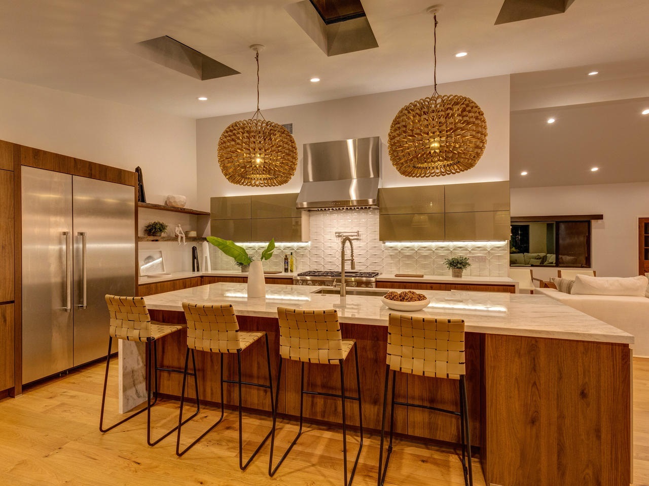 2345 Via Siena La Jolla, CA 92037 - Photo 2 of 25