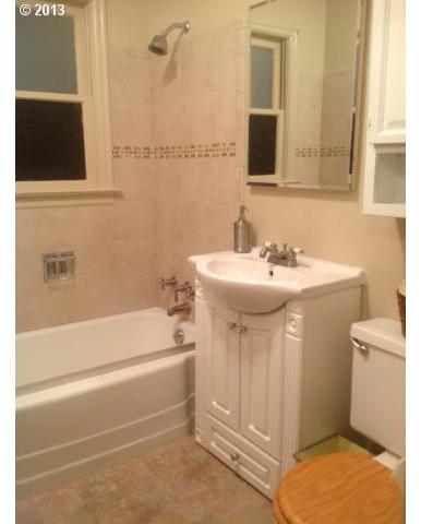 3372 Carnes Road Roseburg, OR 97471 - Photo 12 of 20 Gallery Image 12