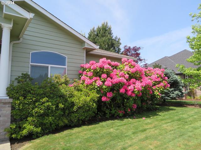 1060 Northeast Granite Ridge Roseburg, OR 97470 - Photo 16 of 16 Gallery Image 16