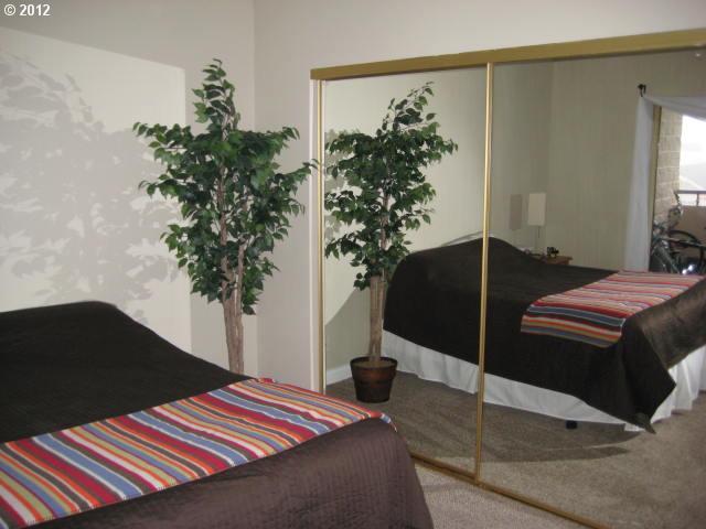 6645 West Burnside Road, Unit 523 Portland, OR 97225 - Photo 16 of 16 Gallery Image 16