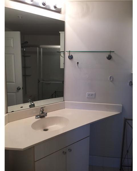17150 North Bay Road, Unit 2716 Sunny Isles Beach, FL 33160 - Photo 21 of 26