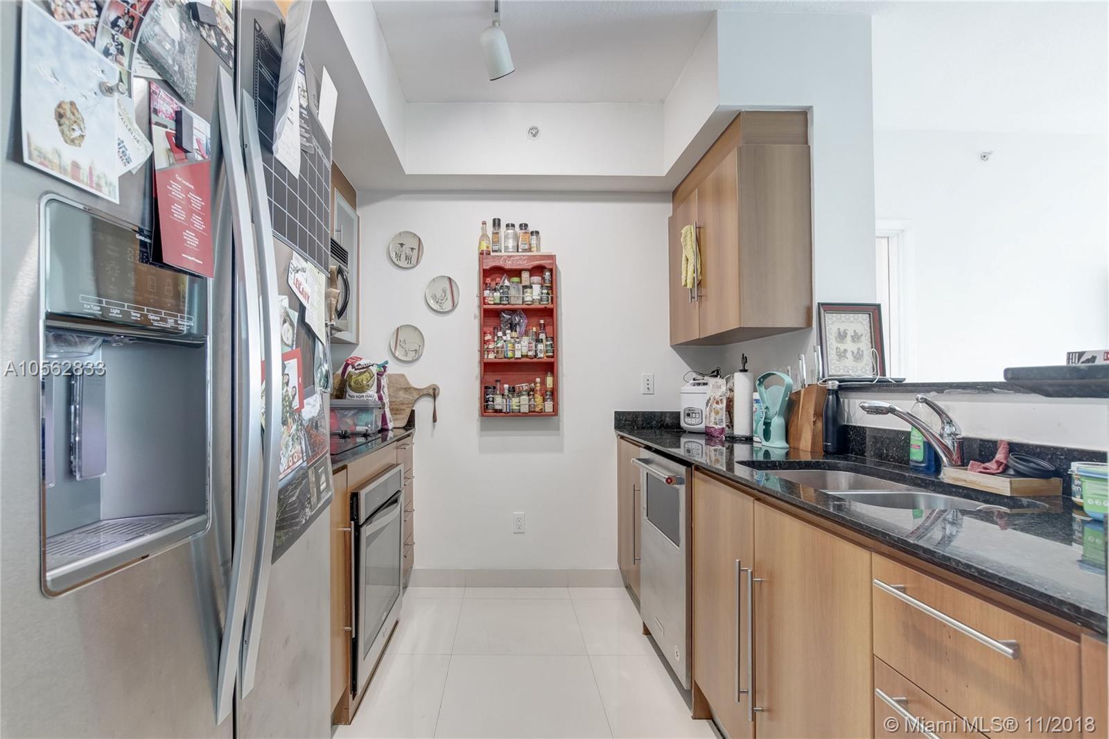 335 South Biscayne Boulevard, Unit 3103 Miami, FL 33131 - Photo 4 of 21