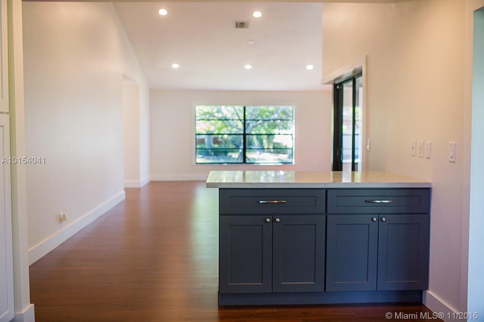 8936 Old Pine Road Boca Raton, FL 33433 - Photo 7 of 27