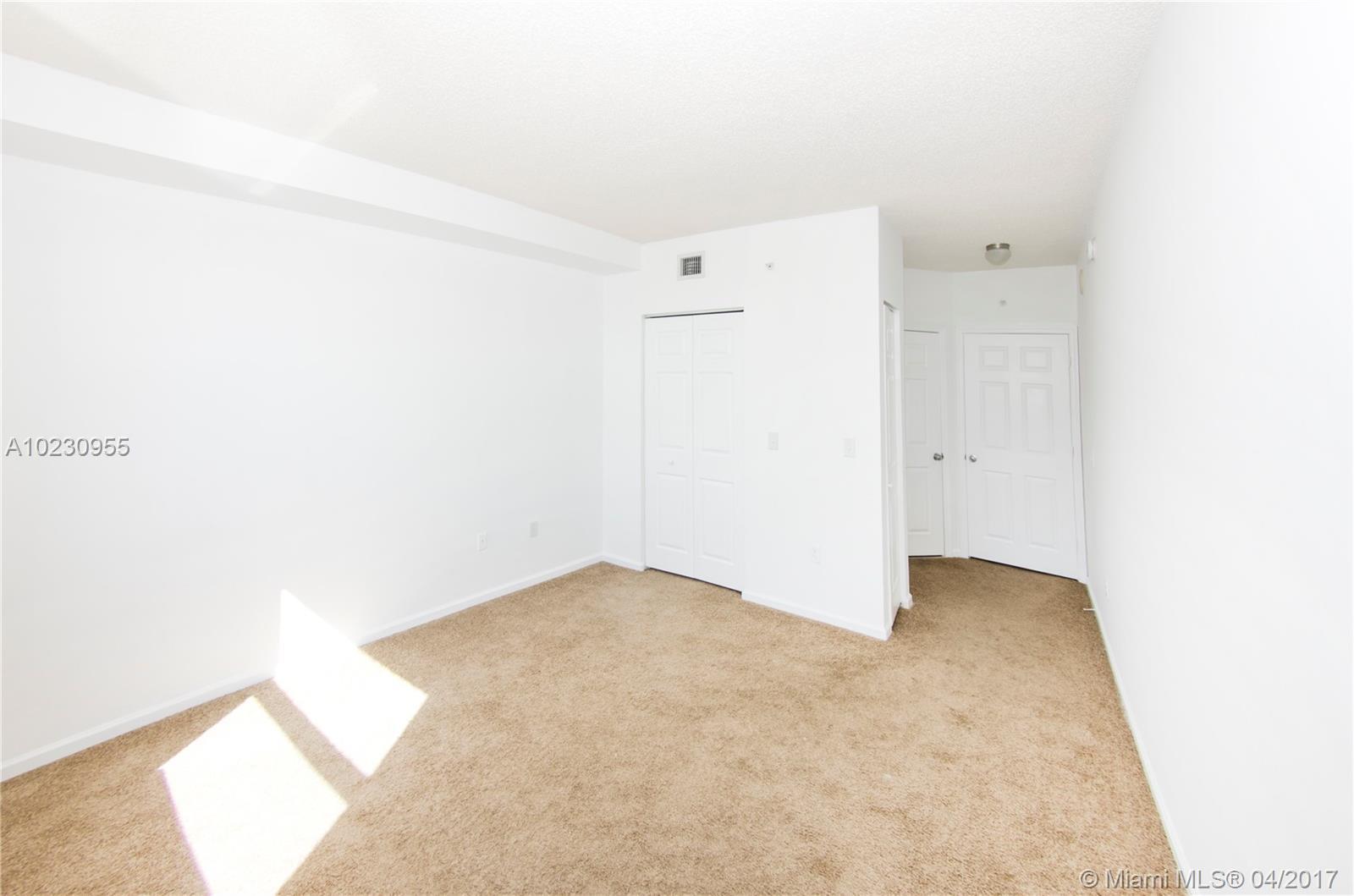 17150 North Bay Road, Unit 2708 Sunny Isles Beach, FL 33160 - Photo 33 of 35
