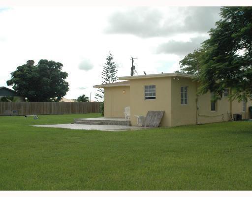 17450 Southwest 282nd Street Homestead, FL 33030 - Photo 5 of 8