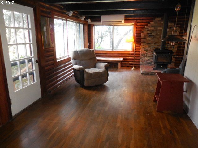 6576 Garden Valley Road Roseburg, OR 97471 - Photo 2 of 19 Gallery Image 2