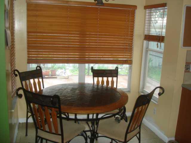 18232 Southwest 5th Street Pembroke Pines, FL 33029 - Photo 18 of 22
