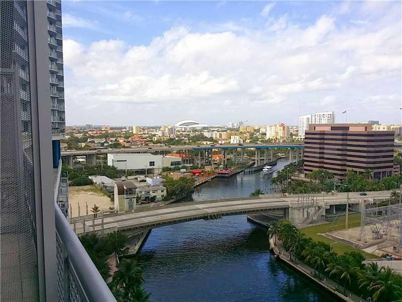 690 Southwest 1st Court, Unit 1703 Miami, FL 33130 - Photo 8 of 16