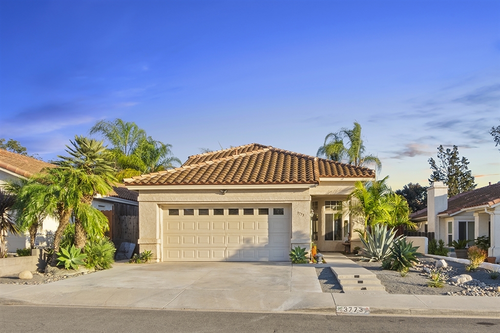 3773 Via Del Rancho Oceanside, CA 92056 - Photo 2 of 25