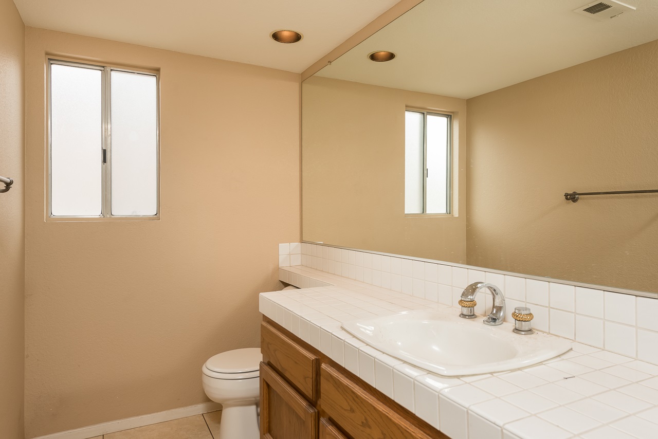 1891 Sea Pines Road El Cajon, CA 92019 - Photo 14 of 25