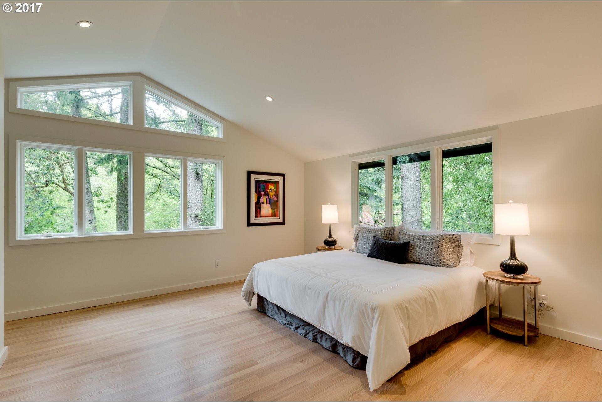 4524 Southwest Fairview Boulevard Portland, OR 97221 - Photo 12 of 31 Gallery Image 12