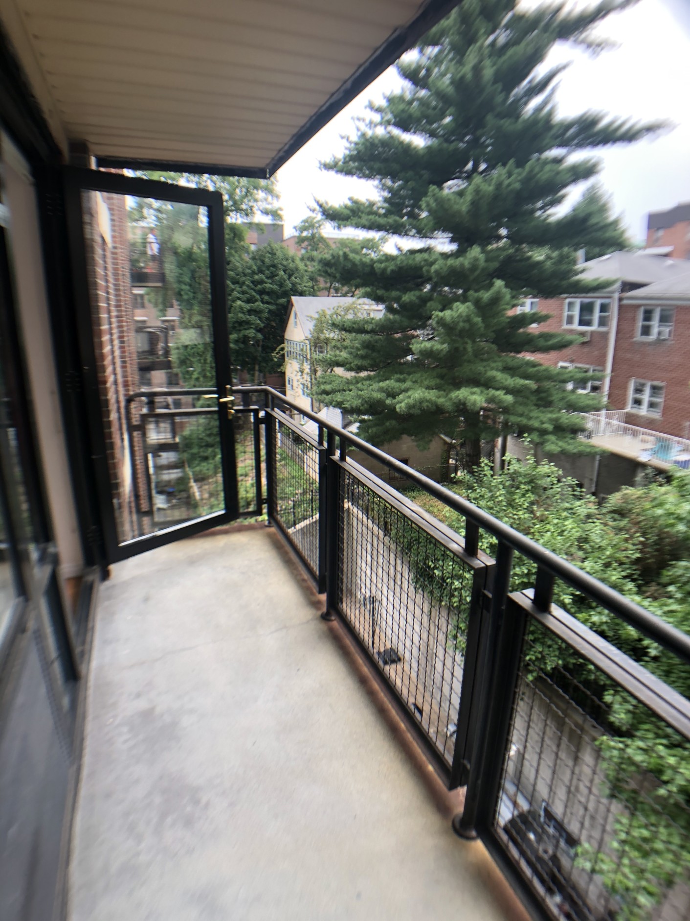 3536 Cambridge Avenue, Unit 6D Bronx, NY 10463 - Photo 4 of 11