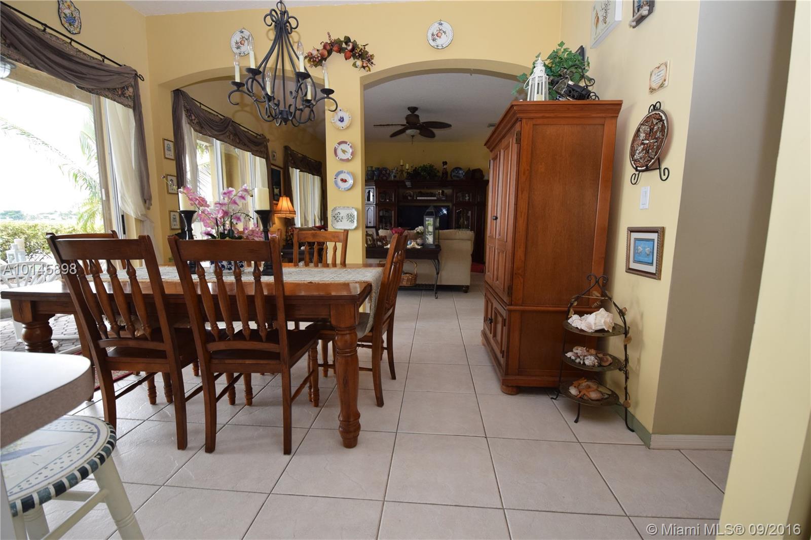 13430 Southwest 144th Terrace Miami, FL 33186 - Photo 11 of 35