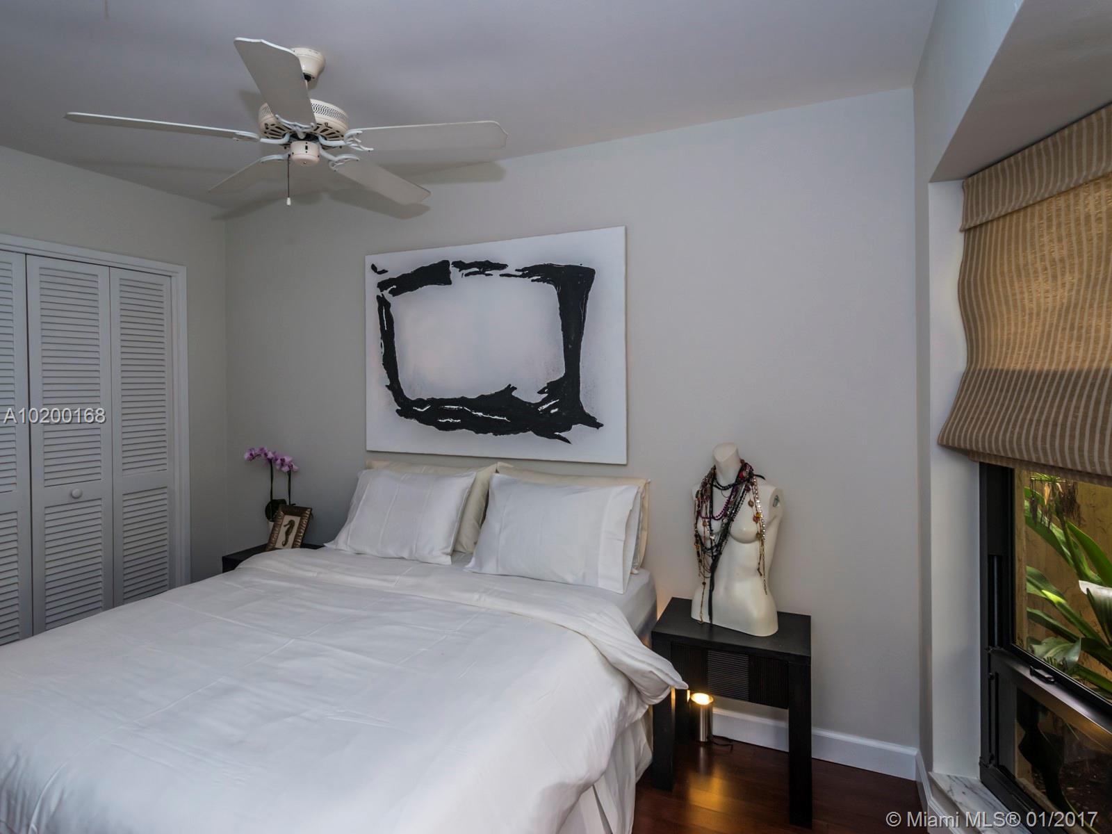 4240 Northeast 22nd Avenue Lighthouse Point, FL 33064 - Photo 24 of 35