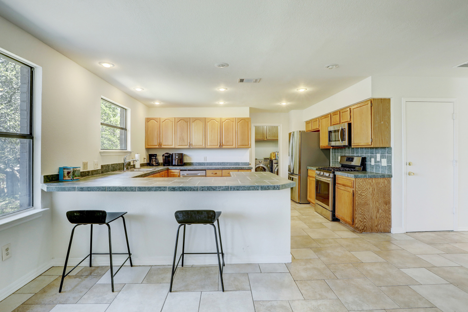 7817 Callbram Lane Austin, TX 78736 - Photo 11 of 30