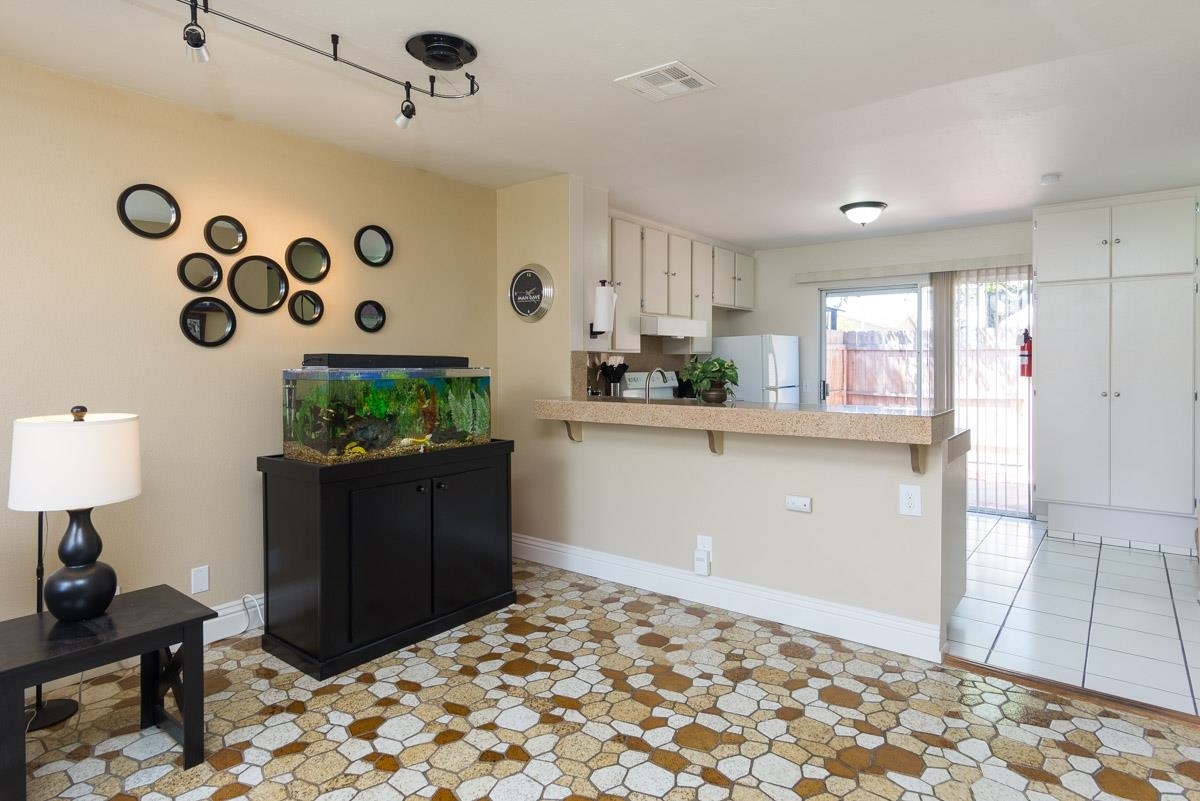 8304 Panorama Ridge Court Spring Valley, CA 91977 - Photo 3 of 14 Gallery Image 3