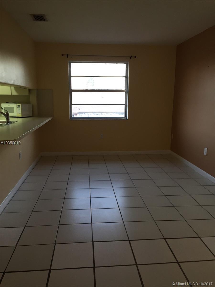 15280 Southwest 80th Street, Unit 15 Miami, FL 33193 - Photo 5 of 10