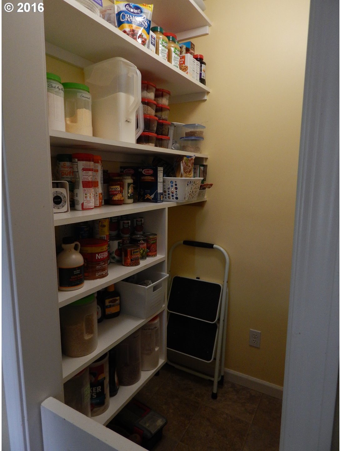 8675 Southwest Garden Home Road Portland, OR 97223 - Photo 19 of 22