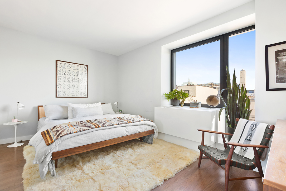 34-32 35th Street Astoria, NY 11106 - Photo 5 of 9