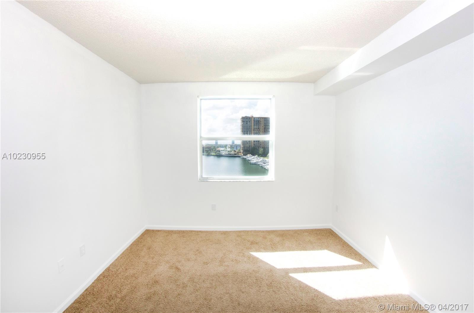 17150 North Bay Road, Unit 2708 Sunny Isles Beach, FL 33160 - Photo 31 of 35
