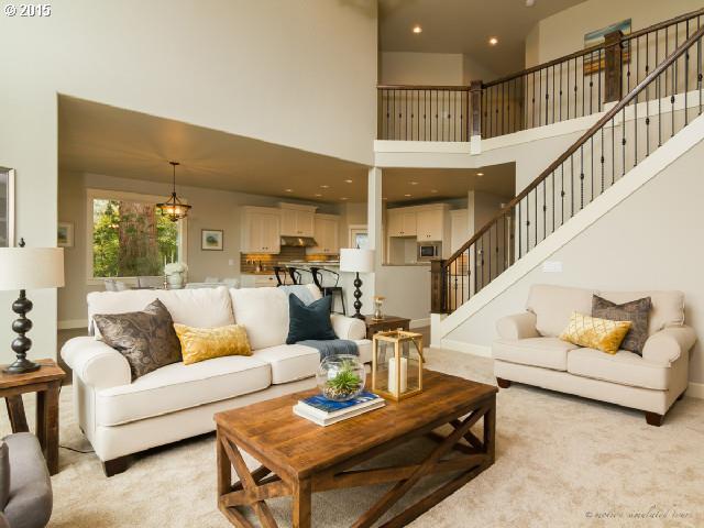 12447 Southwest Lesser Road Portland, OR 97219 - Photo 2 of 16 Gallery Image 2