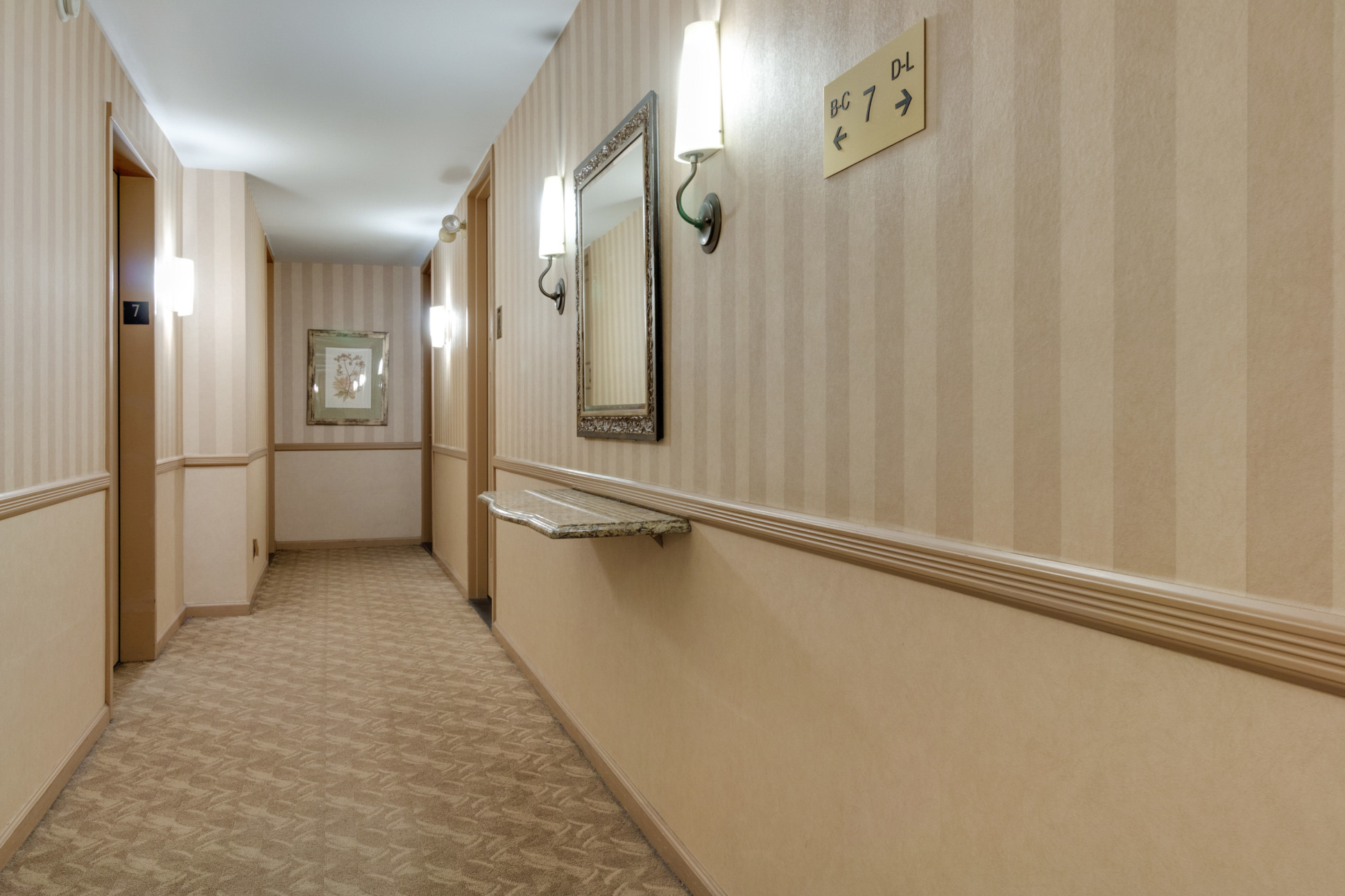 330 East 75th Street, Unit 11K Manhattan, NY 10021 - Photo 6 of 7