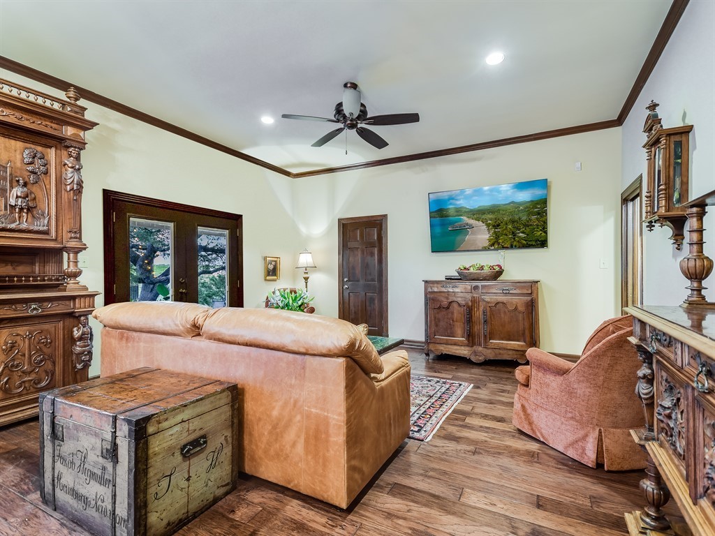 805 Crystal Mountain Drive Austin, TX 78733 - Photo 14 of 38