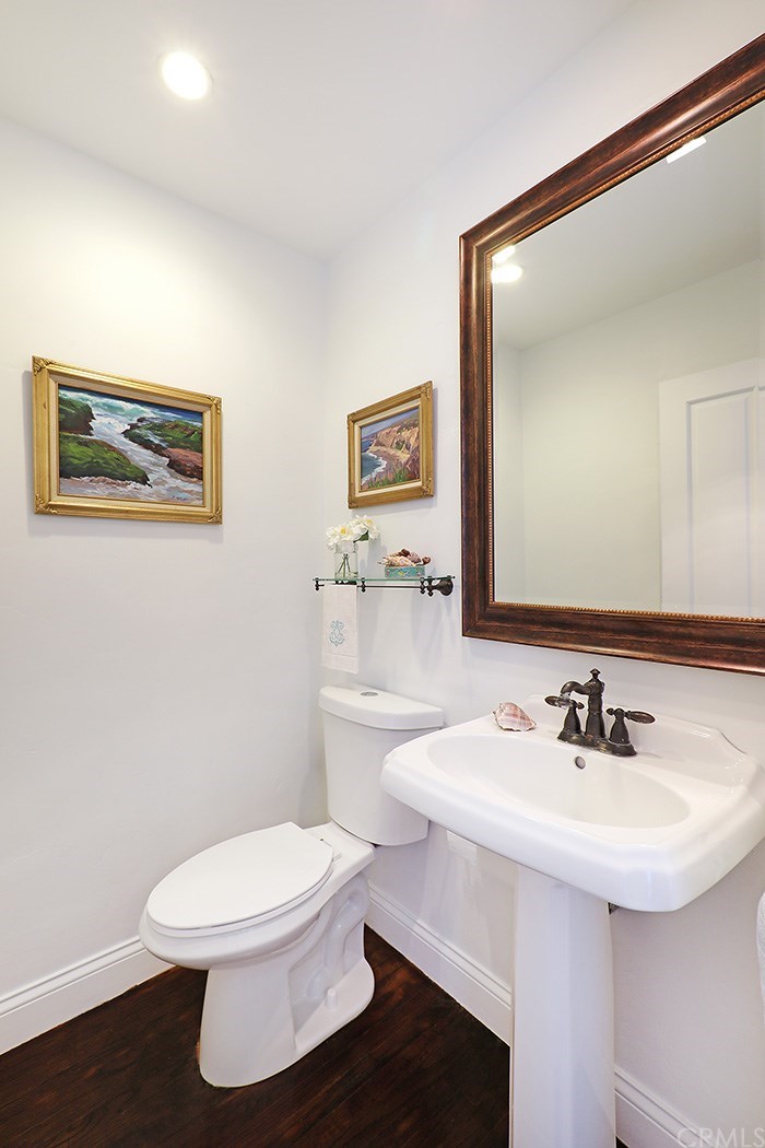 581 Diamond Street Laguna Beach, CA 92651 - Photo 17 of 51