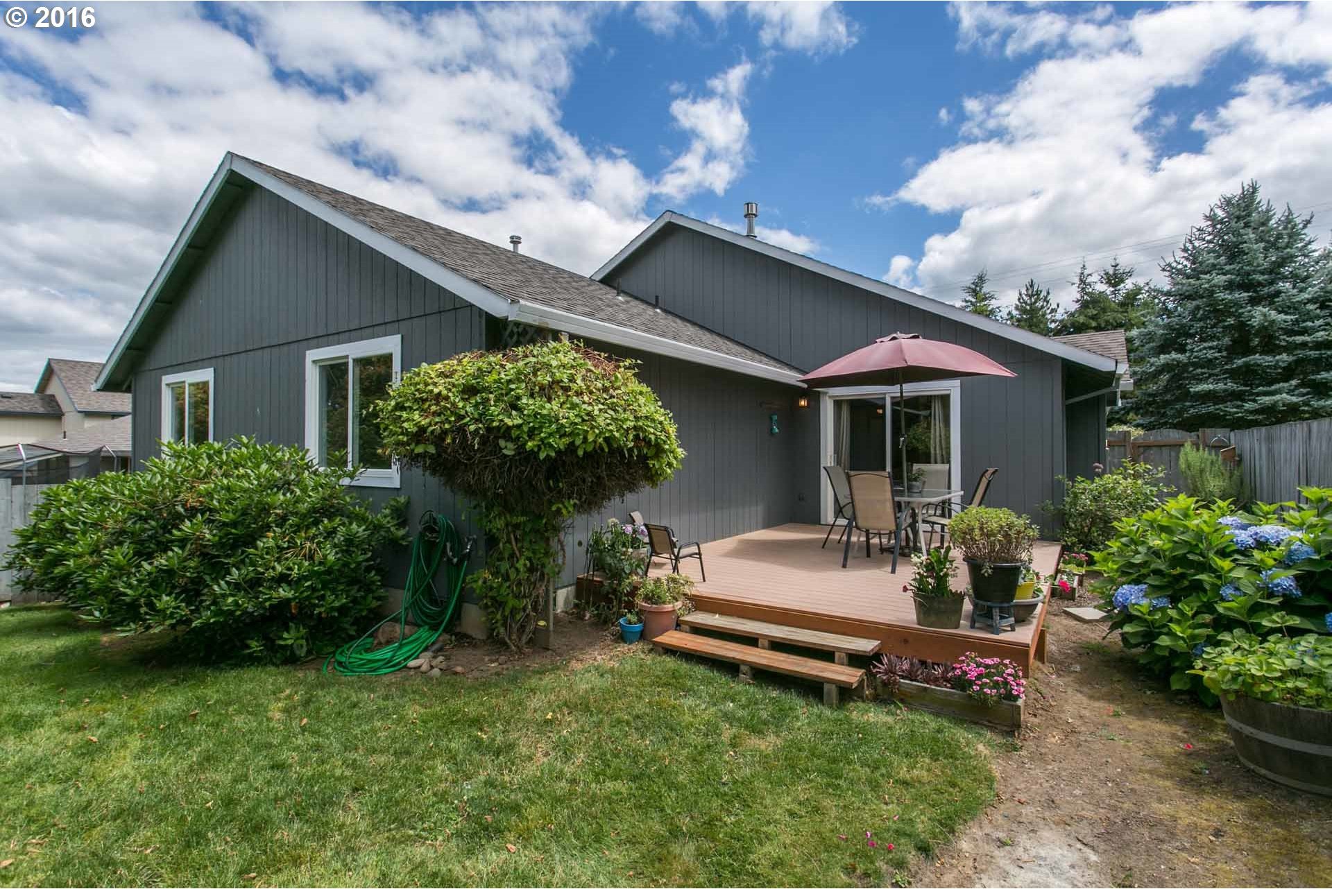 22515 Southwest Murdock Road Sherwood, OR 97140 - Photo 3 of 23 Gallery Image 3