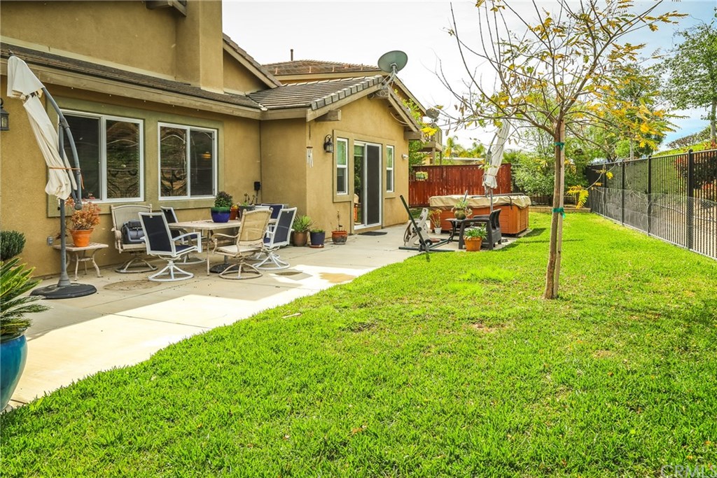 17013 Spring Canyon Place Riverside, CA 92503 - Photo 21 of 28