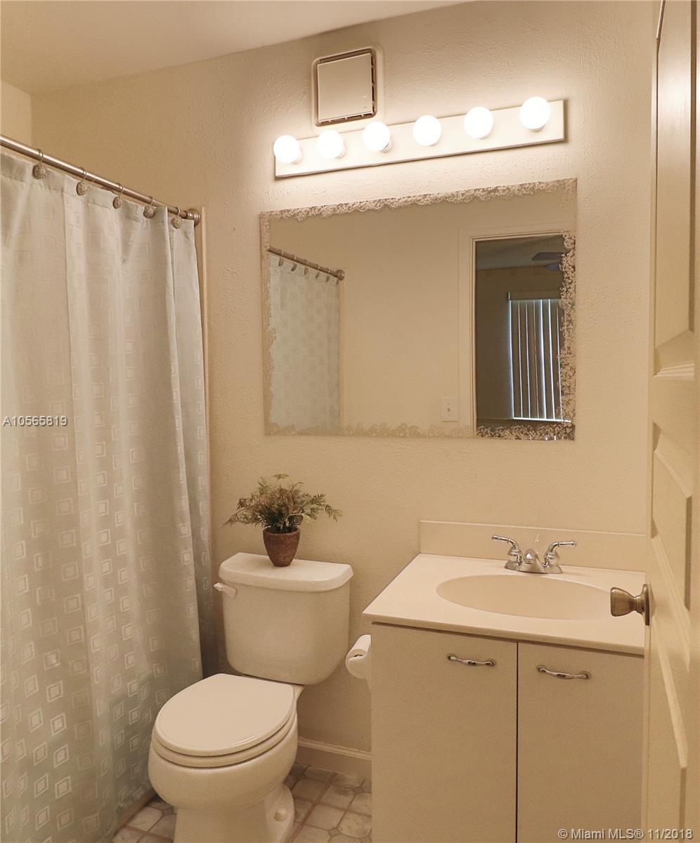 3323 Concert Lane Margate, FL 33063 - Photo 7 of 17