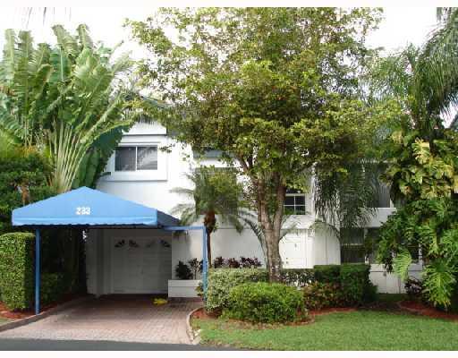 233 Northeast 212th Terrace Miami, FL 33179 - Photo 1 of 13