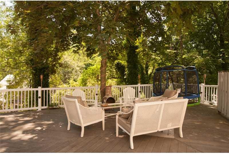 45 Edgecliff Road Rosslyn Farms, PA 15106 - Photo 14 of 17