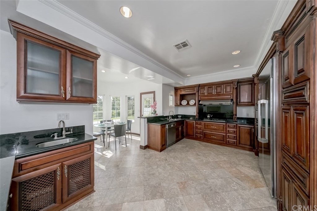 1841 Skyline Way Fullerton, CA 92831 - Photo 15 of 48