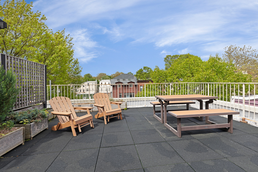 35 E 4th St, Brooklyn, NY 11218 - Photo 2 of 2