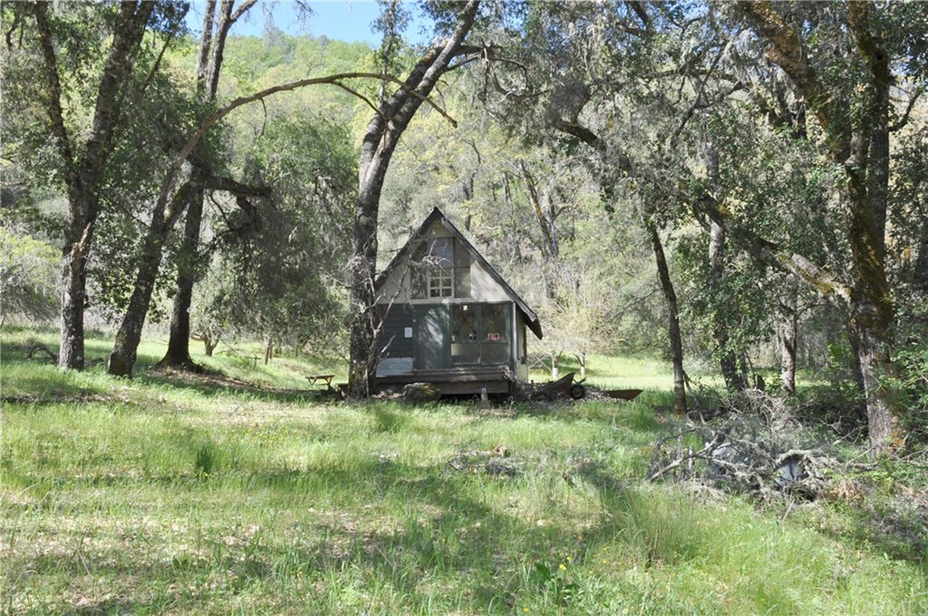 3333 Reed Lane Paso Robles, CA 93446 - Photo 1 of 1 The Cabin in the Woods