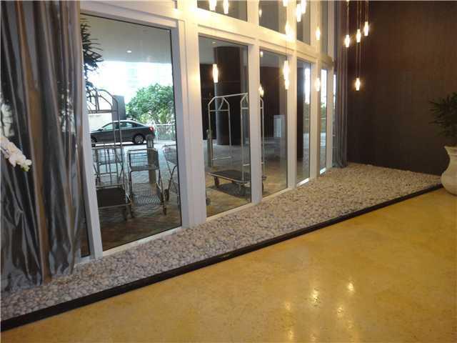 60 Southwest 13th Street, Unit 1421 Miami, FL 33130 - Photo 22 of 23