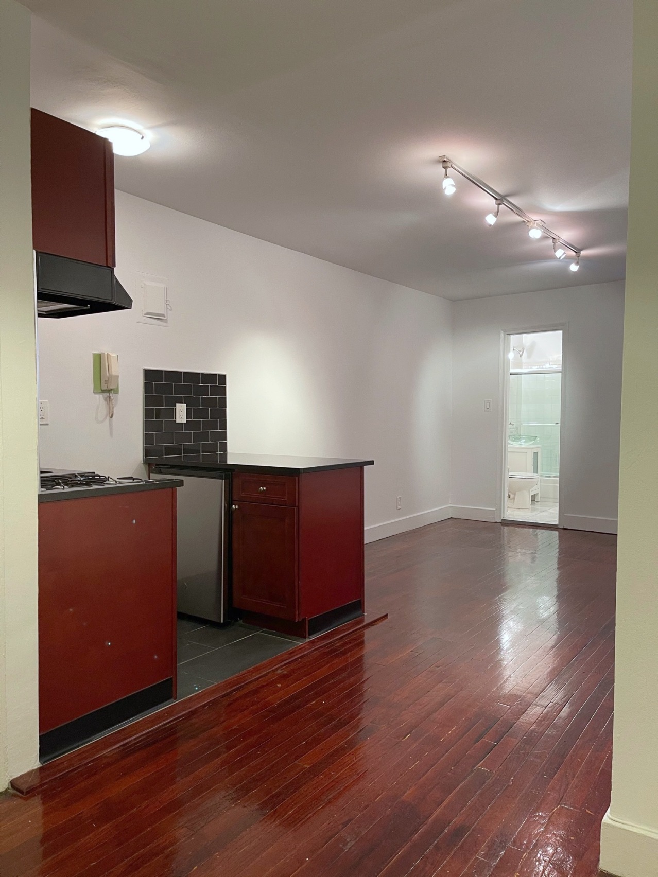 47 Jane Street, Unit 4 Manhattan, NY 10014 - Photo 6 of 7