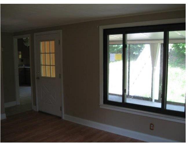742 Valley Road Ambridge, PA 15003 - Photo 8 of 21 Gallery Image 8